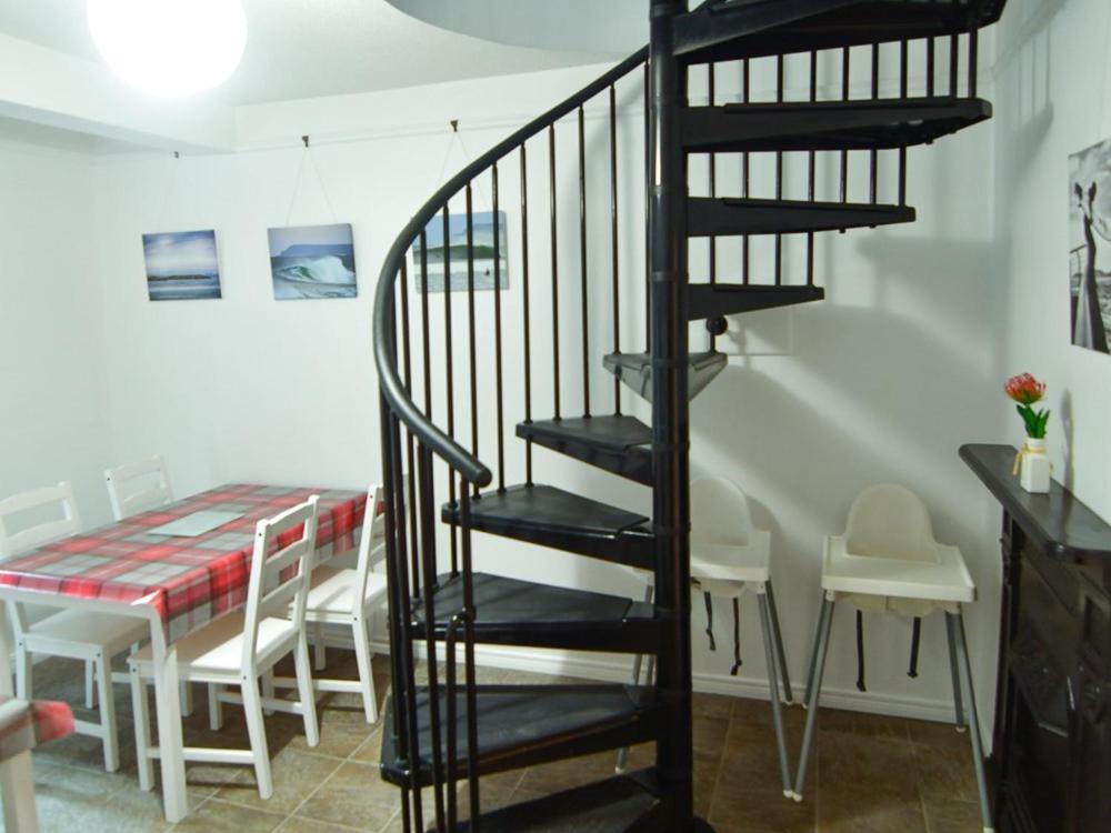 A Pousada Portrush Townhouse Exterior foto